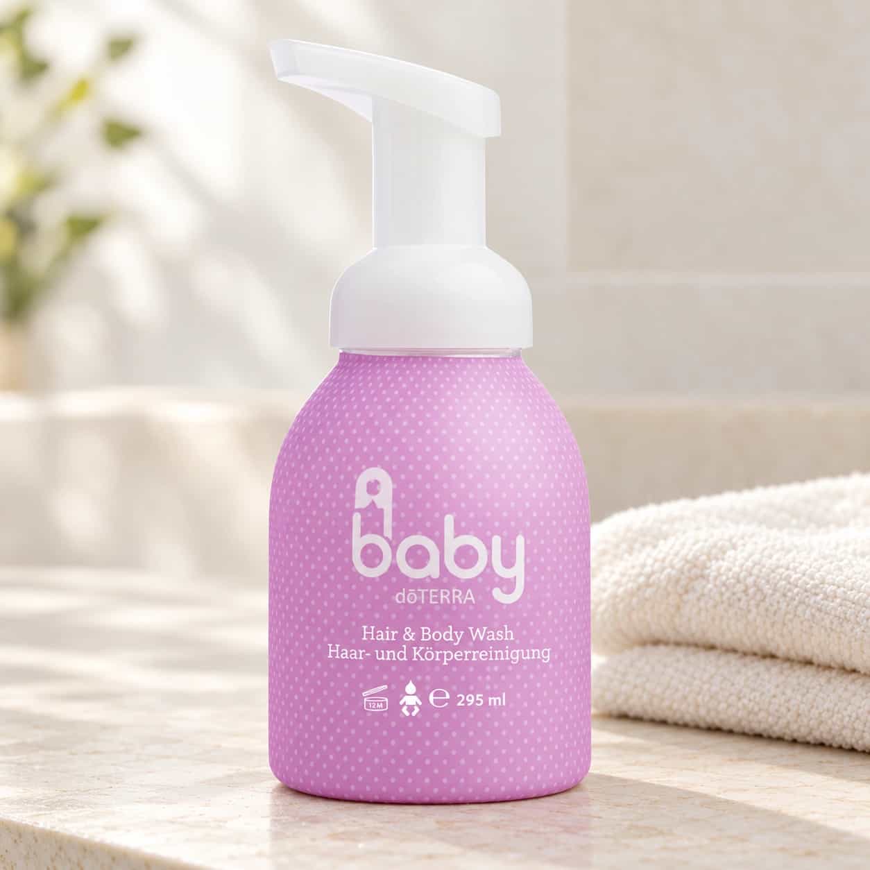 doTERRA Baby Detský sprchový gél na vlasy a telo 295 ml