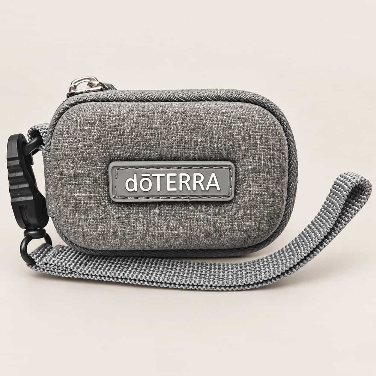 doTERRA kľúčenka s 8 x 2 ml fľaštičkami sivá