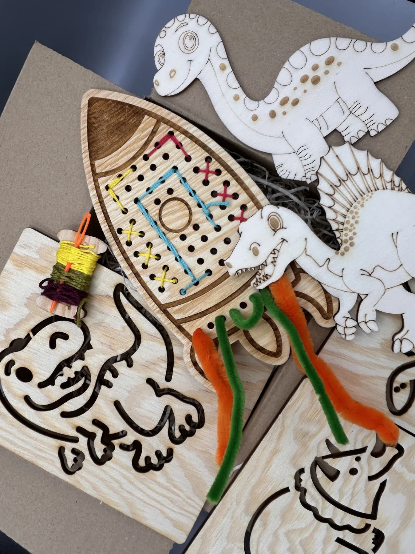 Kreativ-Starterset für Kinder – Dino