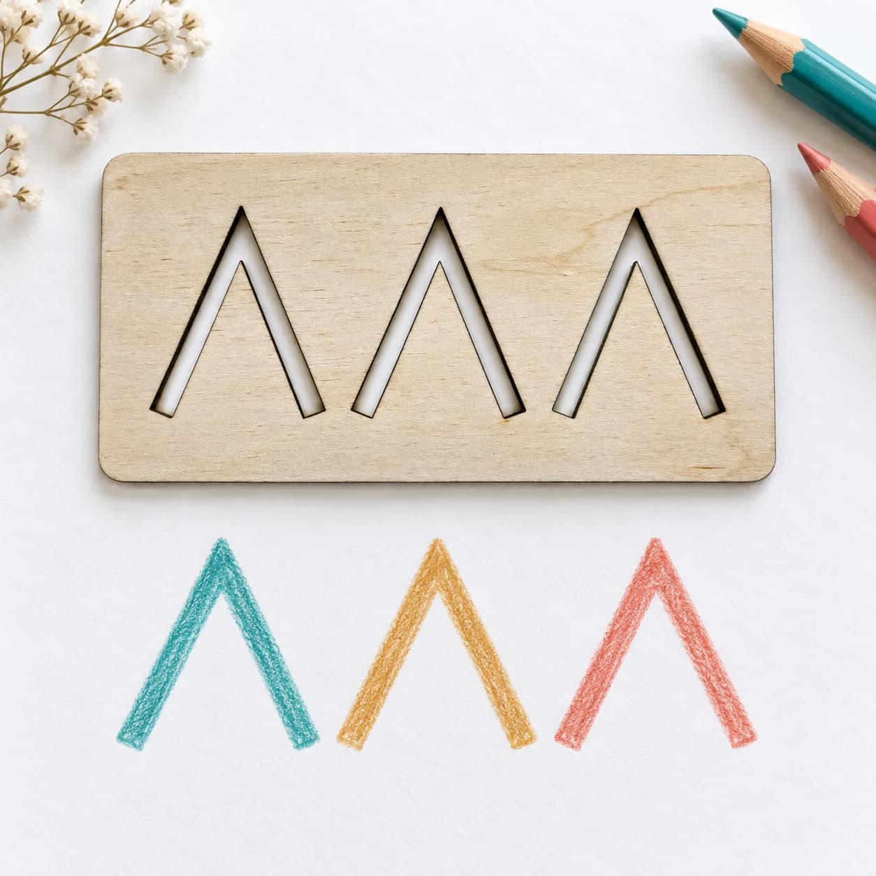 MINI grafomotorická šablona (cca 15 cm) – Šipky