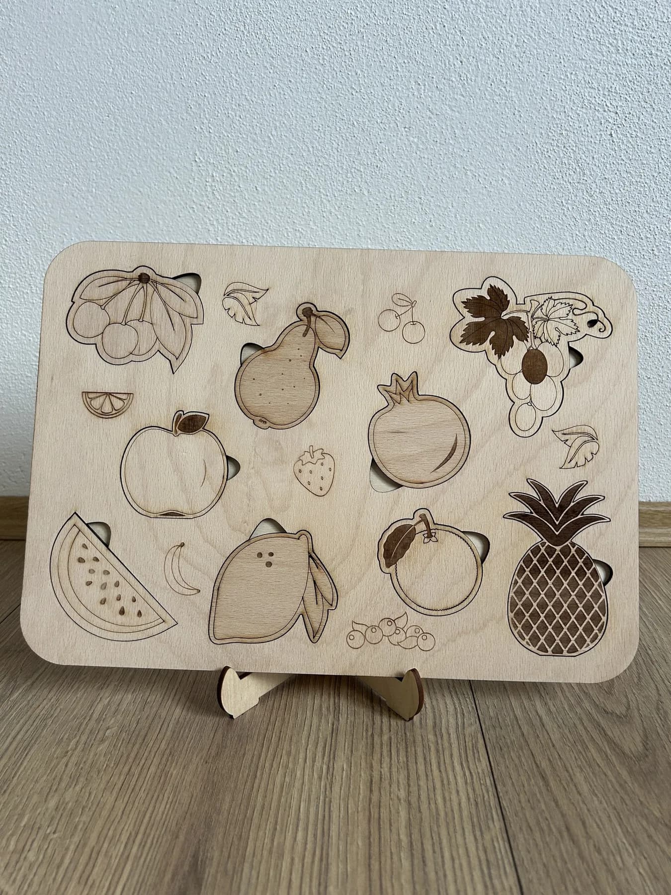 Mysli&Vlož – puzzle à encastrement en bois – Fruits