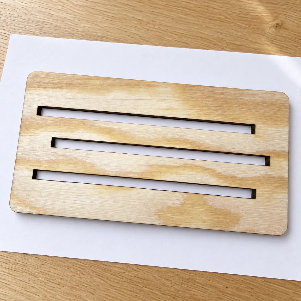 MINI szablon grafomotoryczny (ok. 15 cm) – Proste linie