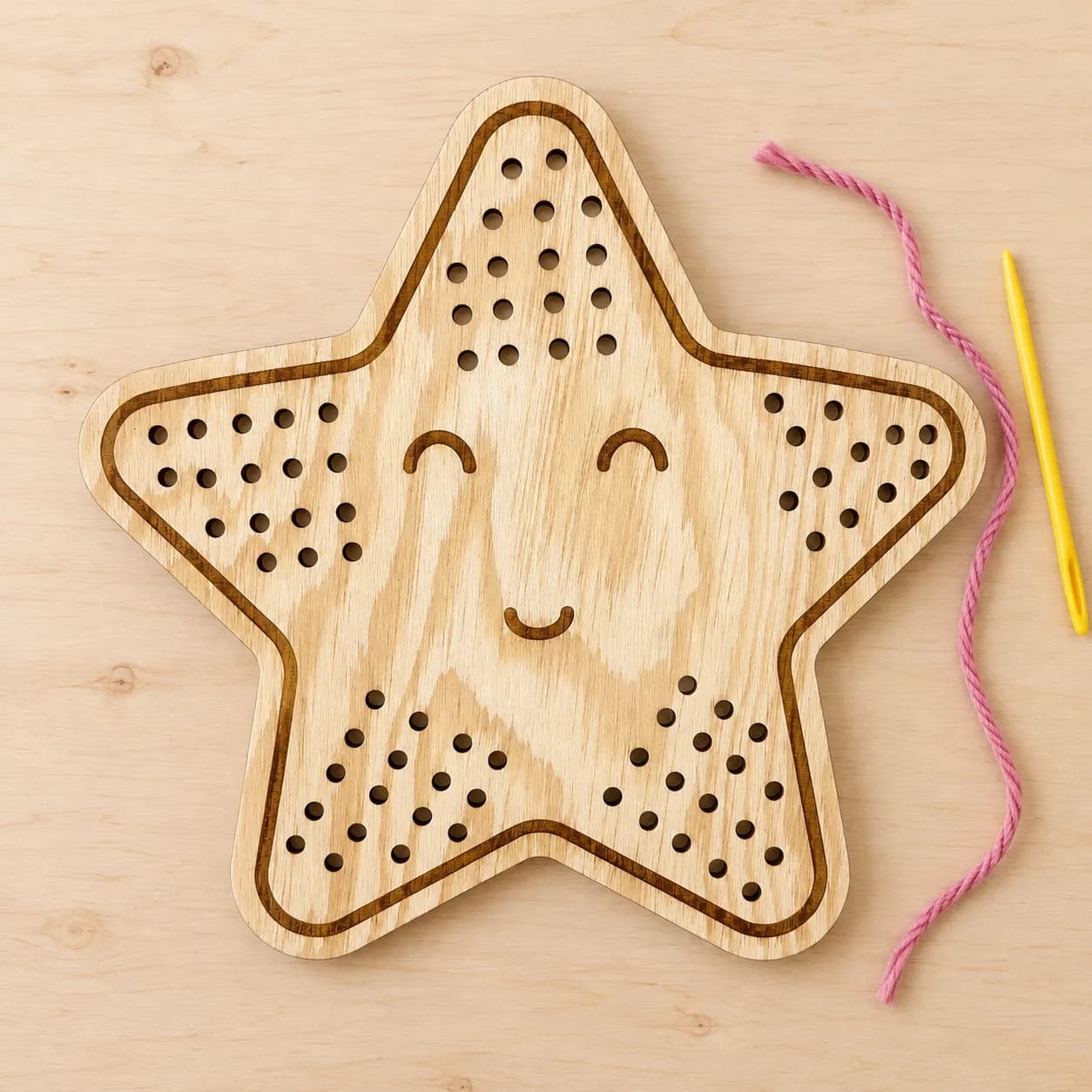 Holz-Fädelform MiniDots – Stern