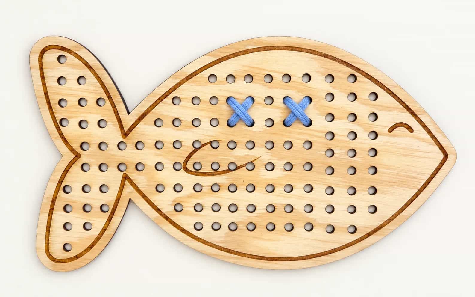 Dřevěný tvar na šněrování MiniDots – Rybka