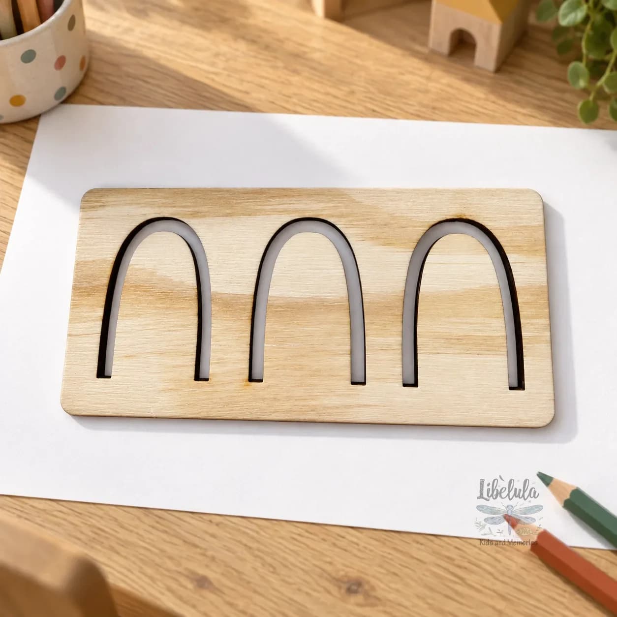 MINI grafomotorická šablóna (cca 15 cm) – Veľké oblúky